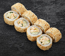 Ролл Калифорния в кунжуте с цыпленком