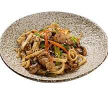 Лапша Wok со свининой и овощами