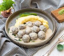 Тефтельки говяжьи со сливочным соусом демиглас