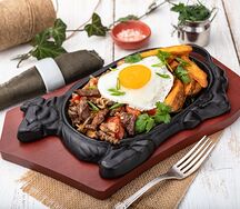 Говядина на сковороде