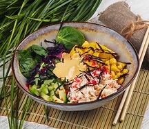 Боул крем-краб и манго