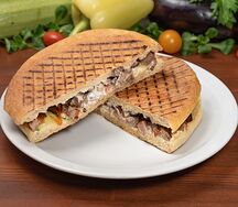 Панини со свининой