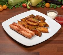 Сосиска на гриле с картофелем по-домашнему