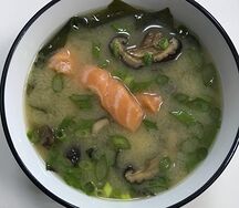 Мисо суп с лососем