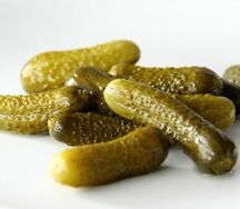 Огурцы маринованные