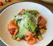 Цезарь с лососем