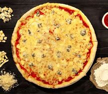 Пицца Кватро формаджи