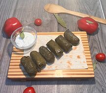 Долма с телятиной и мацони