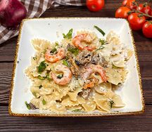 Фарфалле с морепродуктами