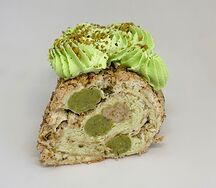 Меренговый рулет Фисташковый
