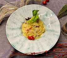 Паста с морепродуктами в соусе Альфредо