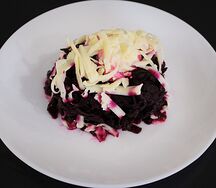 Свекла с чесноком и сыром