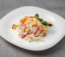 Салат Цезарь с семгой