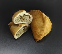 Пирожок с капустой