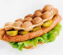 Сэндвич-вафля с венской сосиской