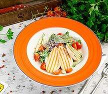 Салат куриный с ореховой заправкой