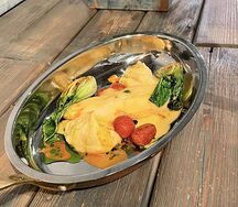 Стейк палтуса с копченым картофельным пюре и сладкими томатами