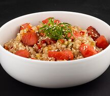 Рис тяхан с лососем