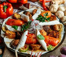 Садж из трех видов мяса