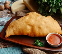 Чебурек с говядиной и бараниной