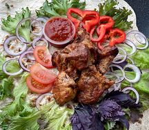 Шашлык из cвинoй шейки