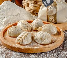 Манты с бараниной замороженные