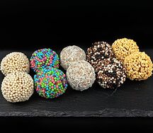 Конфета из сухофруктов