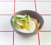 Токпокки с сыром и яйцом