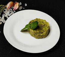 Пюре картофельное со свежим базиликом
