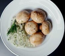 Шампиньоны маринованные