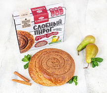 Слоеный пирог с грушей и корицей