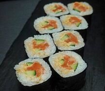 Ролл Спайси лосось