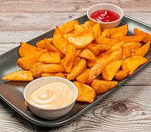 Картофель по-деревенски со специями