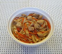Удон с курицей