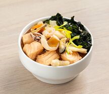 Острый суп с морепродуктами