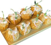 Профитроли с креветками и сливочным муссом 8 шт