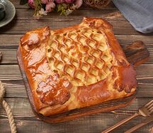 Пирог с яйцом и зелёным луком