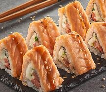 Запеченный ролл Пирамида с креветкой