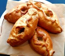 Расстегай с красной рыбой
