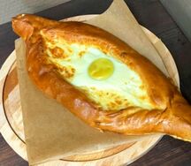 Хачапури по-аджарски