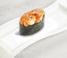 Запеченный гункан с креветкой