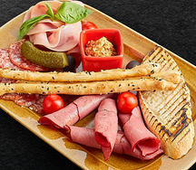 Мясная закуска Бирлайн
