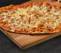 Лахмаджун с курицей с сыром