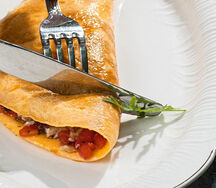 Омлет с тунцом и томатами кимчи