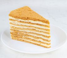 Торт Медовый домашний (кусочек)