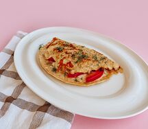Овсяноблин с помидором и сыром