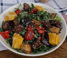 Тёплый салат с куриной печенью