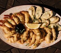 Теплое ассорти из морепродуктов
