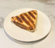 Грилата с курицей и грибами