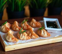 Дамплинги с креветкой и Снежным крабом